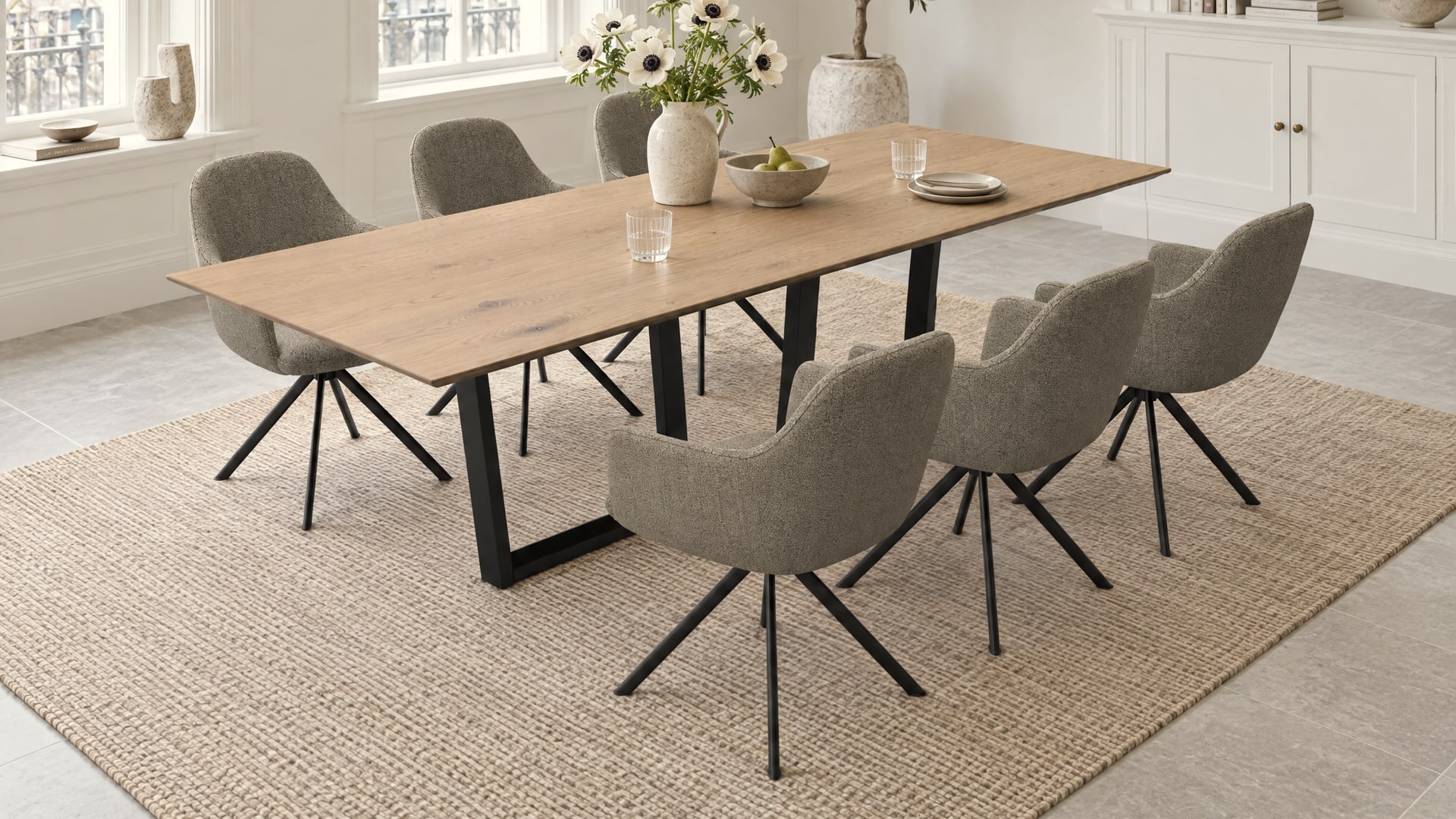 Rechthoekige eikenhouten eettafel Geneve met stalen onderstel