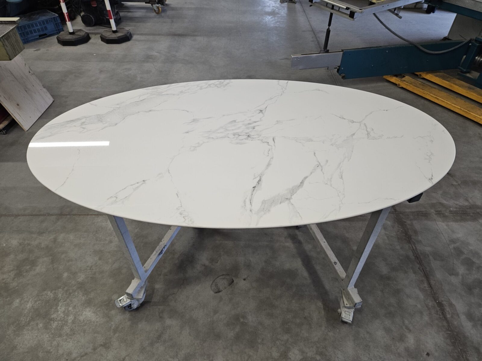 #1 Dekton Natura (gepolijst) Ovaal 1600 x 900 x 20 mm facet - Afbeelding 9